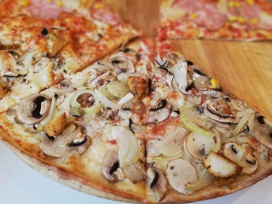 Gondola Pizzeria